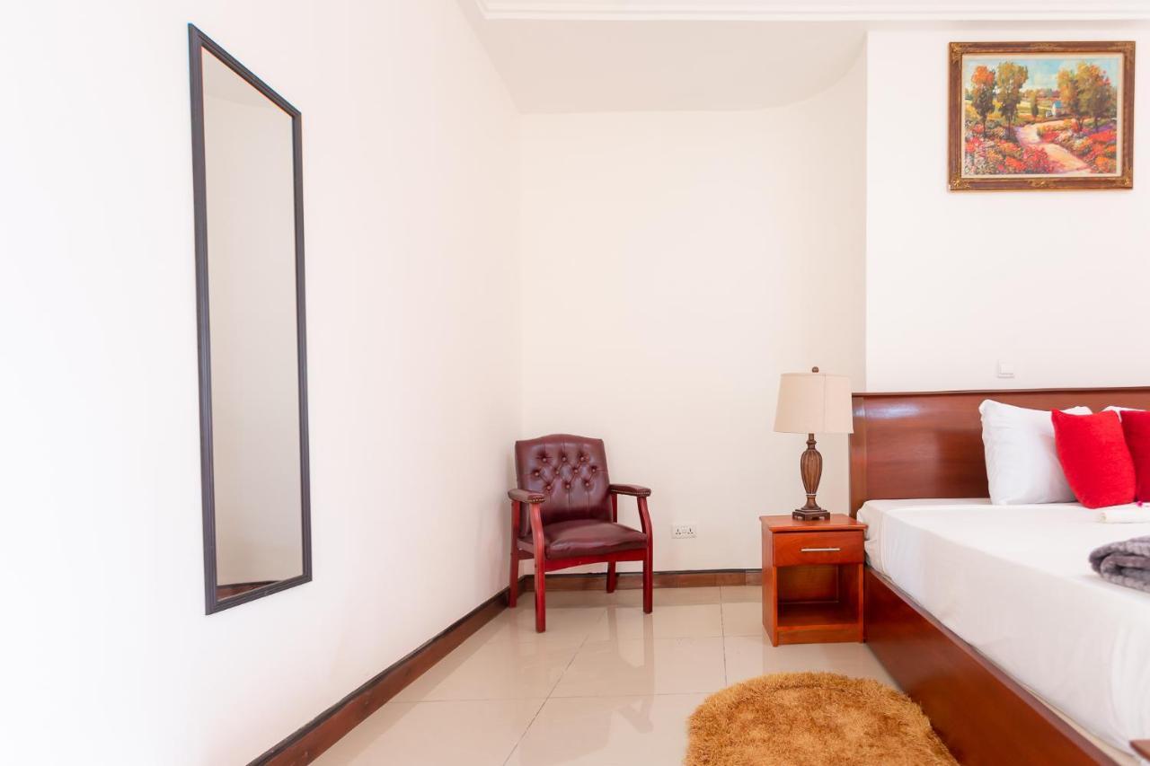 Royal Elmount Hotel Elmina Exterior photo